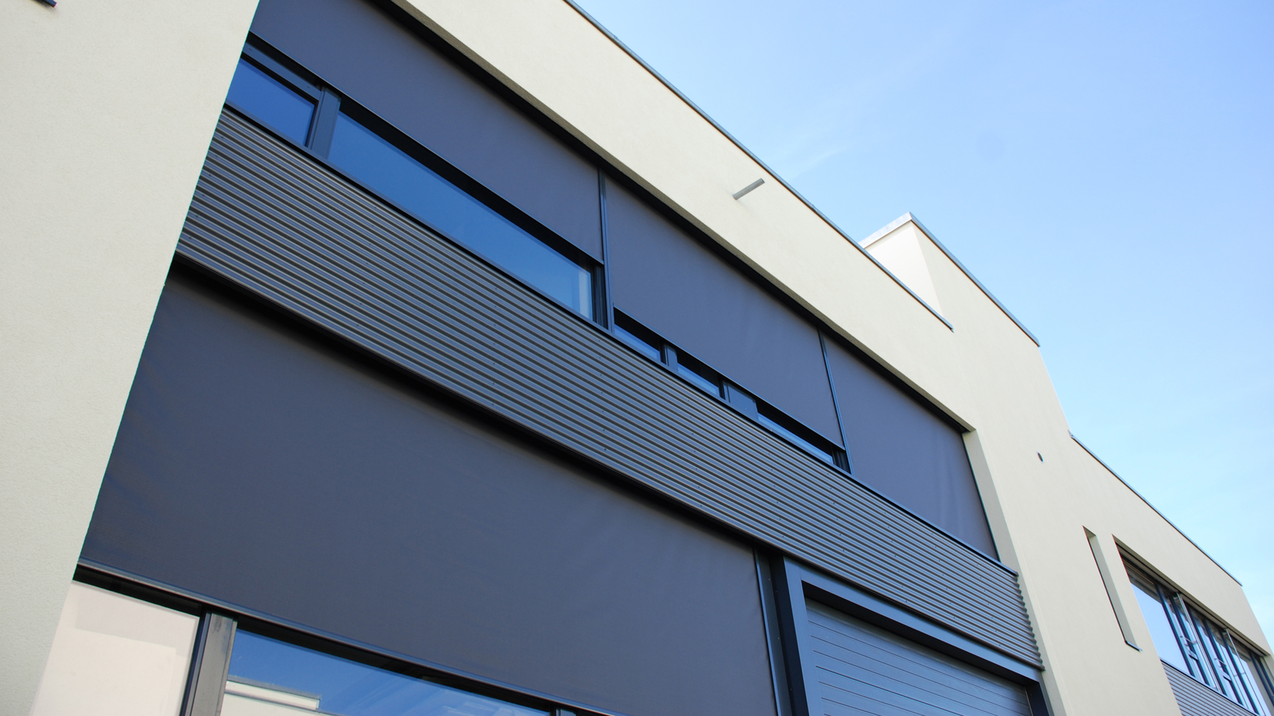 Ventosol<br><em>Windstabil bis zu 120 km/h</em>